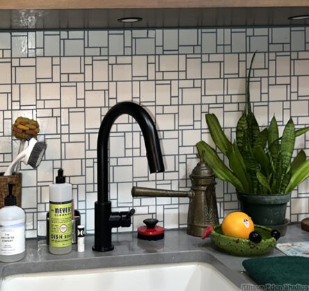 B-Square White Glass Mosaic Tile