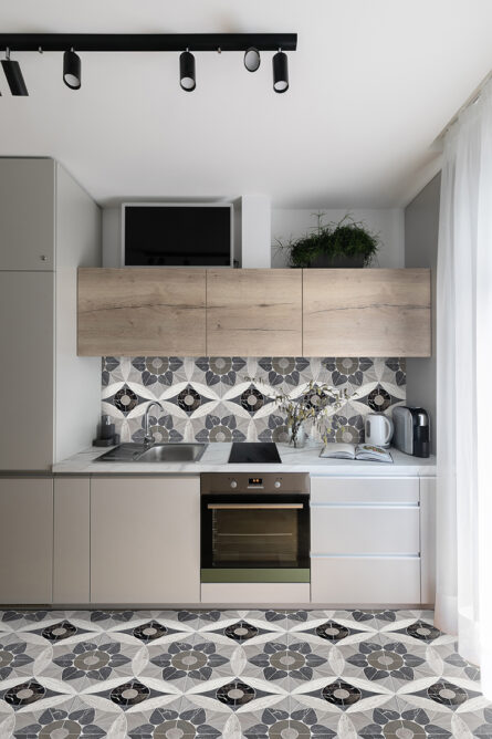 Moroccan Heart Pattern in Brown Interlocking Stone Mosaic Tile