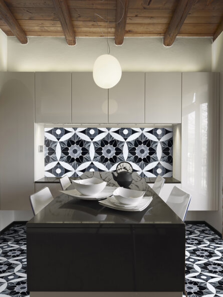 Moroccan Heart Pattern- Black interlocking Stone Mosaic Tile