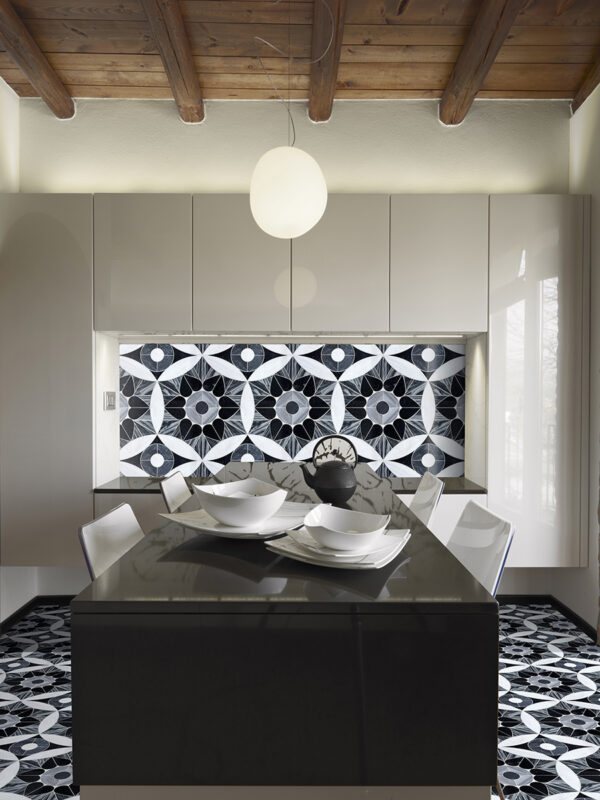 Moroccan Heart Pattern- Black interlocking Stone Mosaic Tile