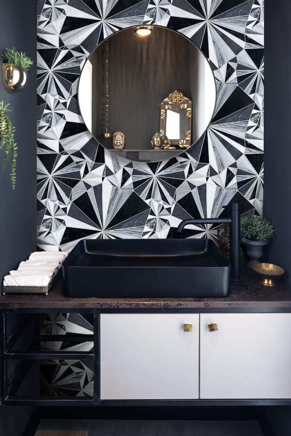 Diamond Starburst Pattern in Black Interlocking Stone Mosaic Tile