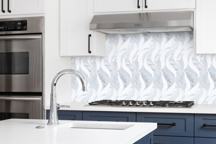 Waves- Grey Interlocking Stone Mosaic Tile- Carrara HPL, Thassos HPL, & Statuary HPL