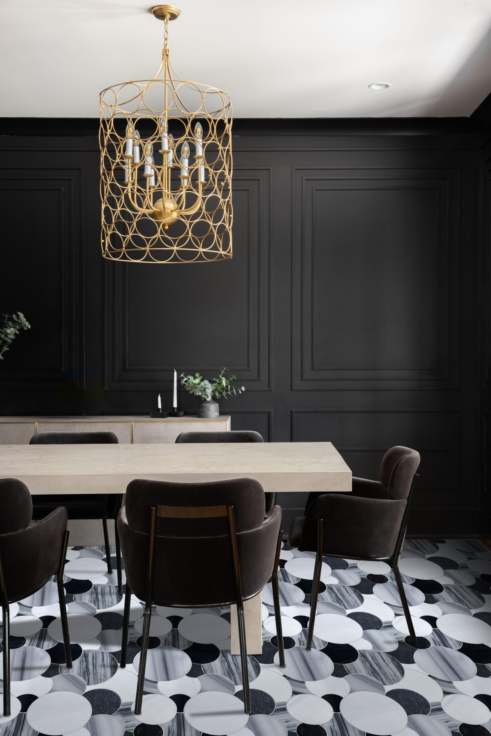 Black Overlapping circles (1)