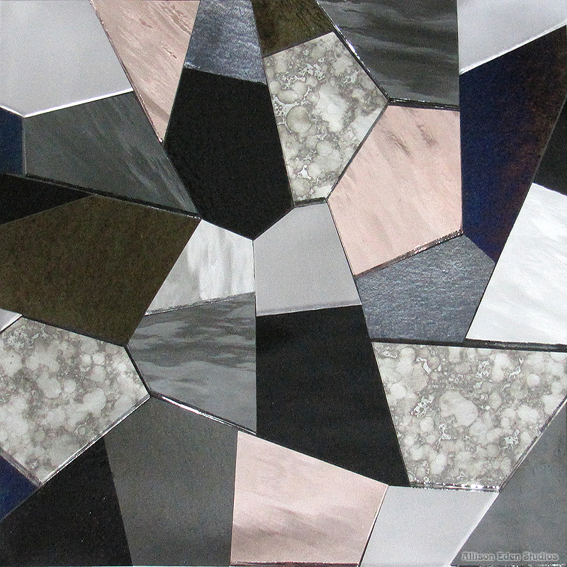 Allison Eden Chunky Geometric Black Gold Copper wm