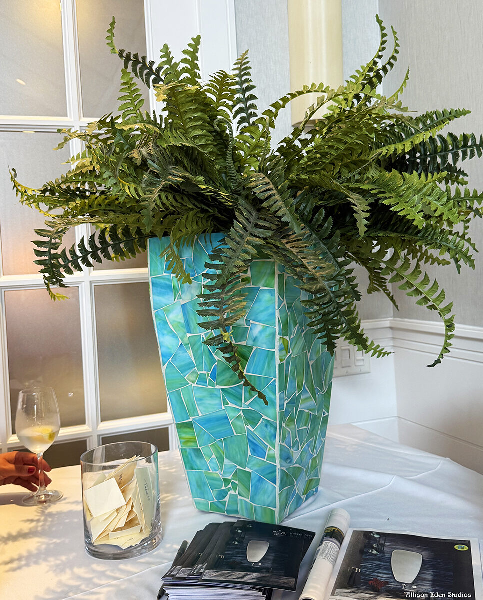 Allison Eden Studios Islamorada Vase wm