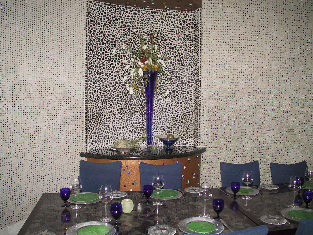 Mohegan Sun Rain resataurant, marbles & River Rock