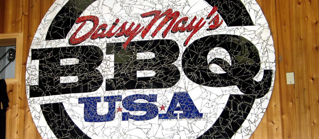Allison Eden Studios Daisy May Barbecue Mosaic Sign